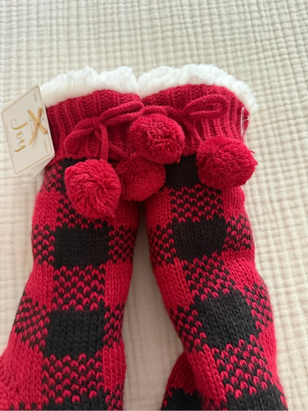 Joy Women’s Cozy Buffalo Plaid Slipper Socks - Red & Black Size 4-10